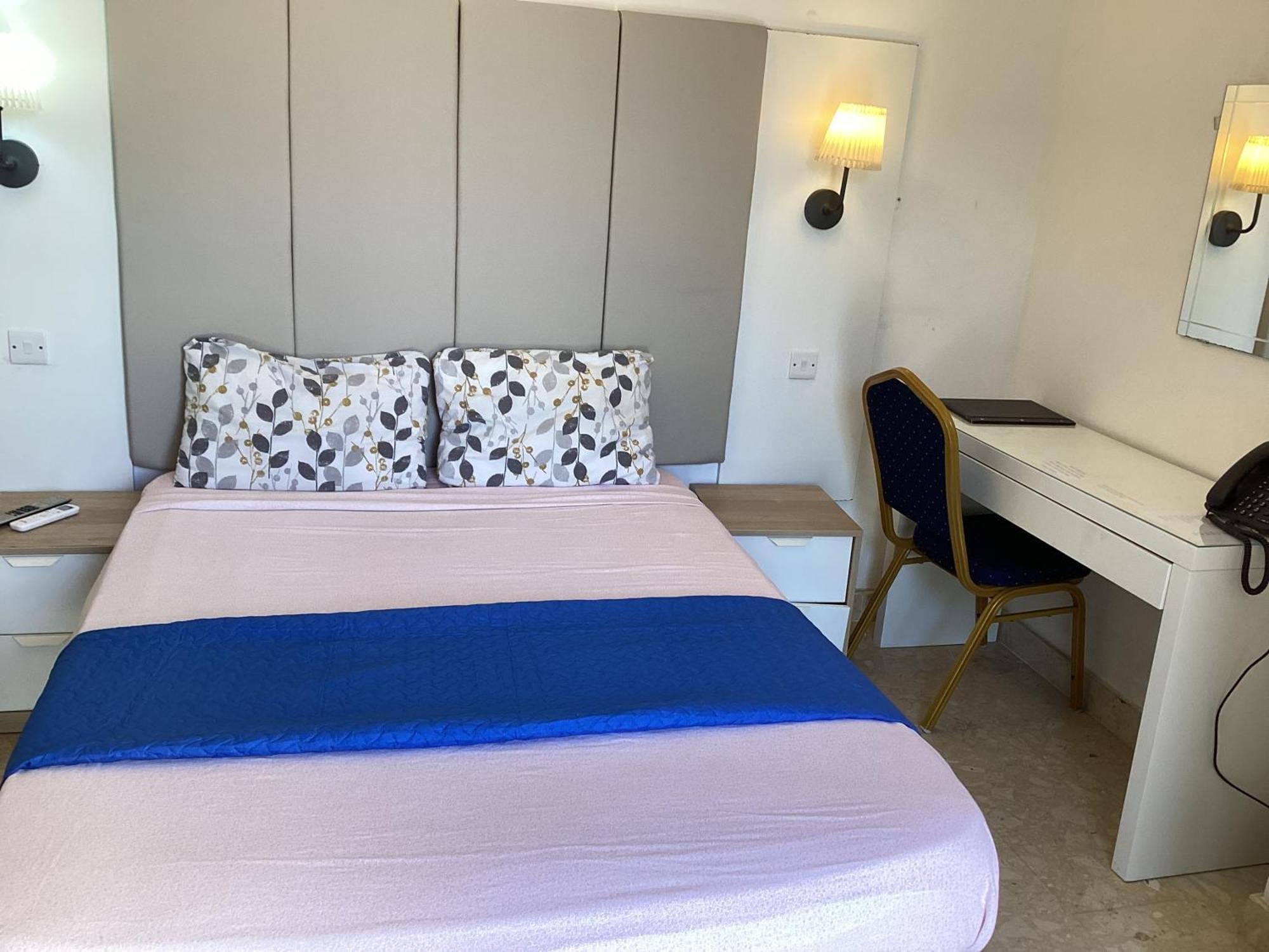 Whitestar Guesthouse Salina Buitenkant foto